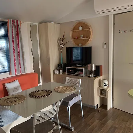Kemping Mobilhome Vue Grand Confort Domaine L'ile D Or *